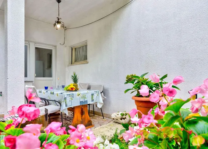 Apartman In 5691 Jadranovo