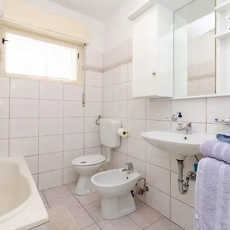 In 5691 Apartamento Jadranovo