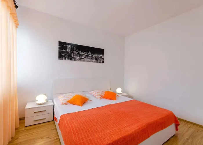 In 5691 Apartamento Jadranovo